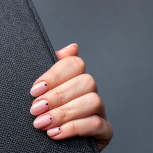 minimal nail art nail colours